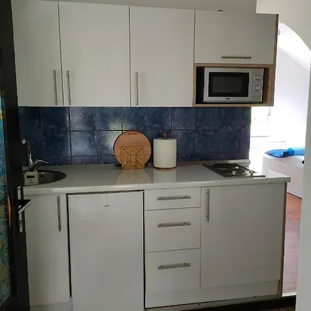 Teos Apartment
